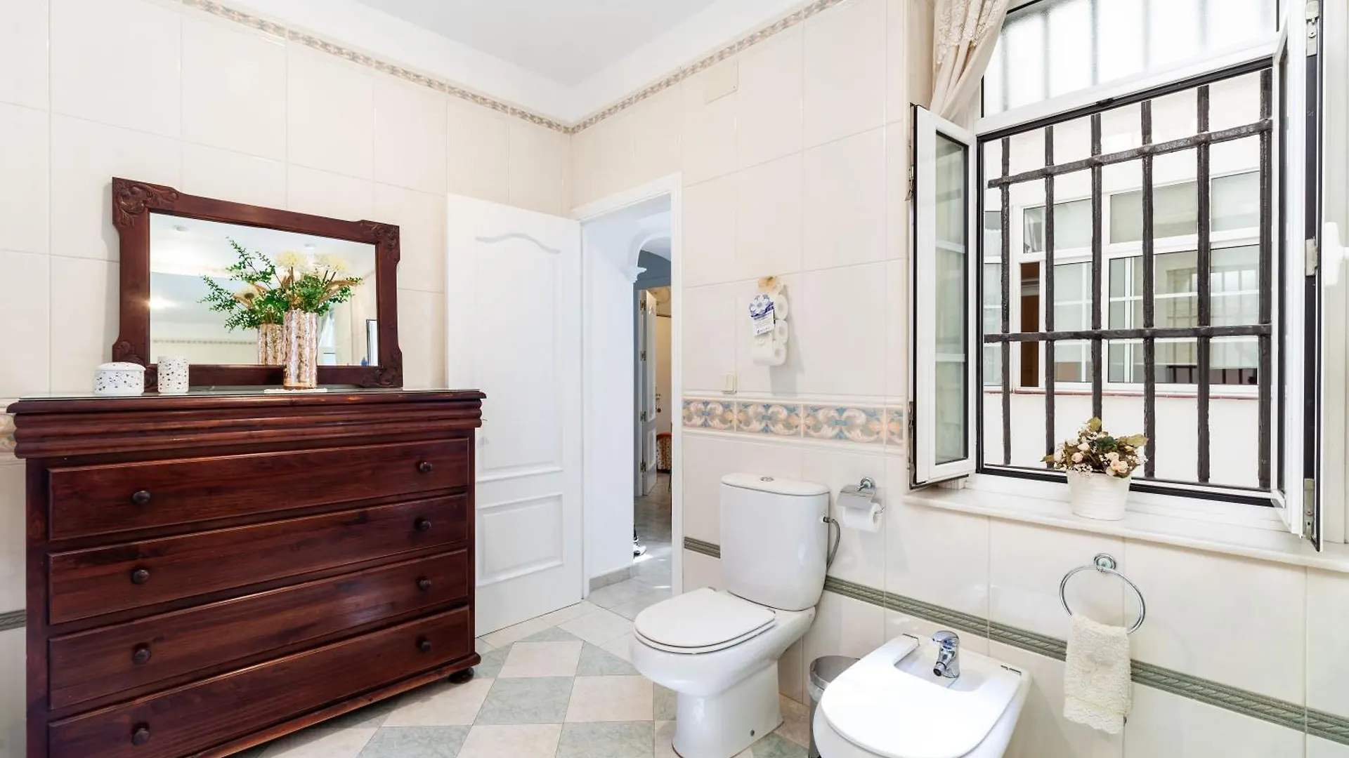 Apartment Alojamientos Cadiz Sol 1 Derecha Spain